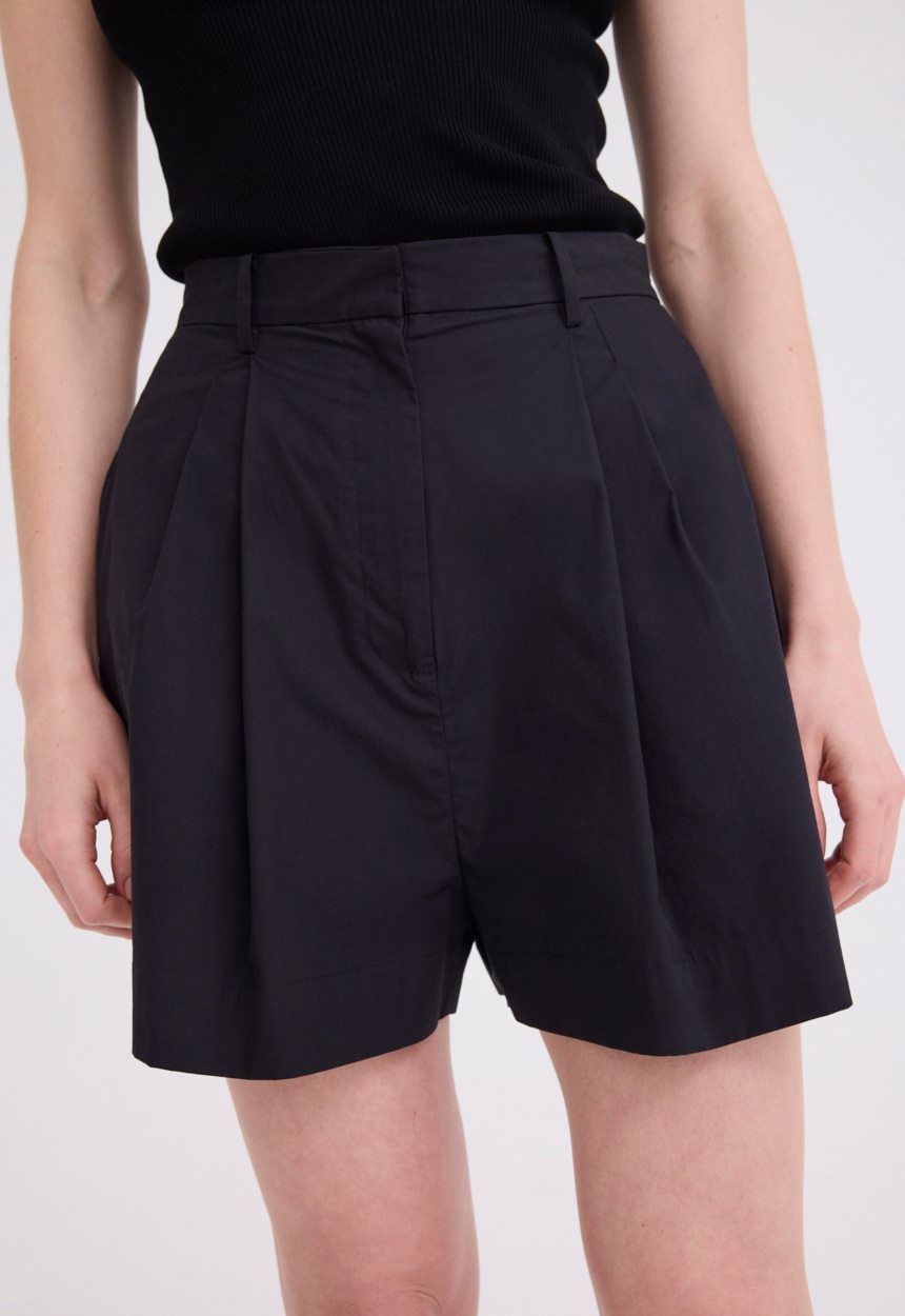 Jac + Jack Nigel Cotton Short - Black